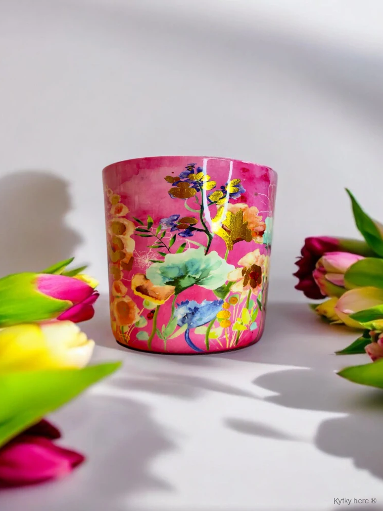 Obal Designed by Lammie - Fiesta Fuchsia