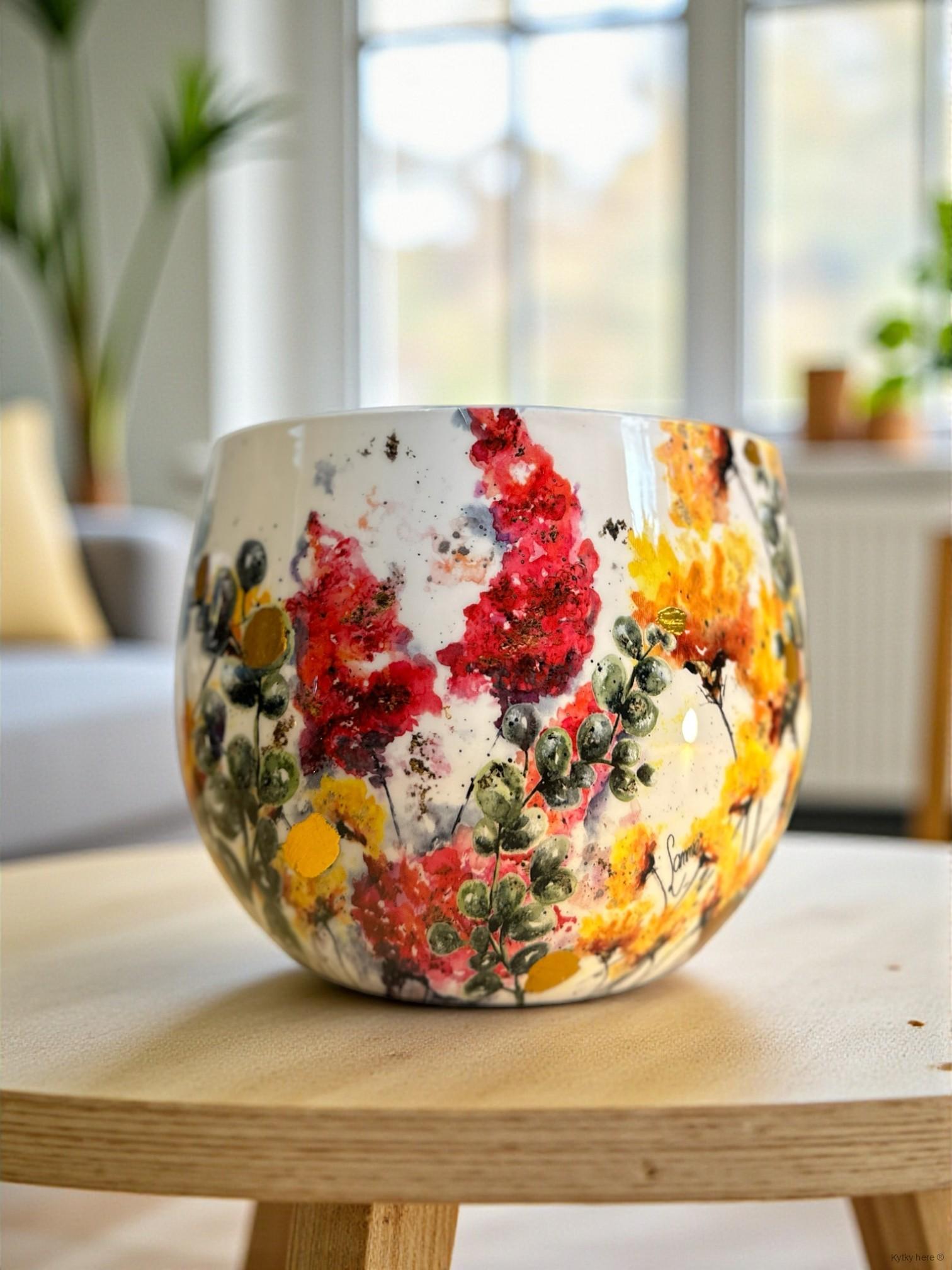 Obal Designed by Lammie - Floral White