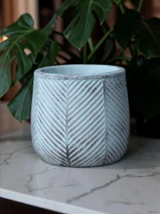 Betonový obal se vzorem